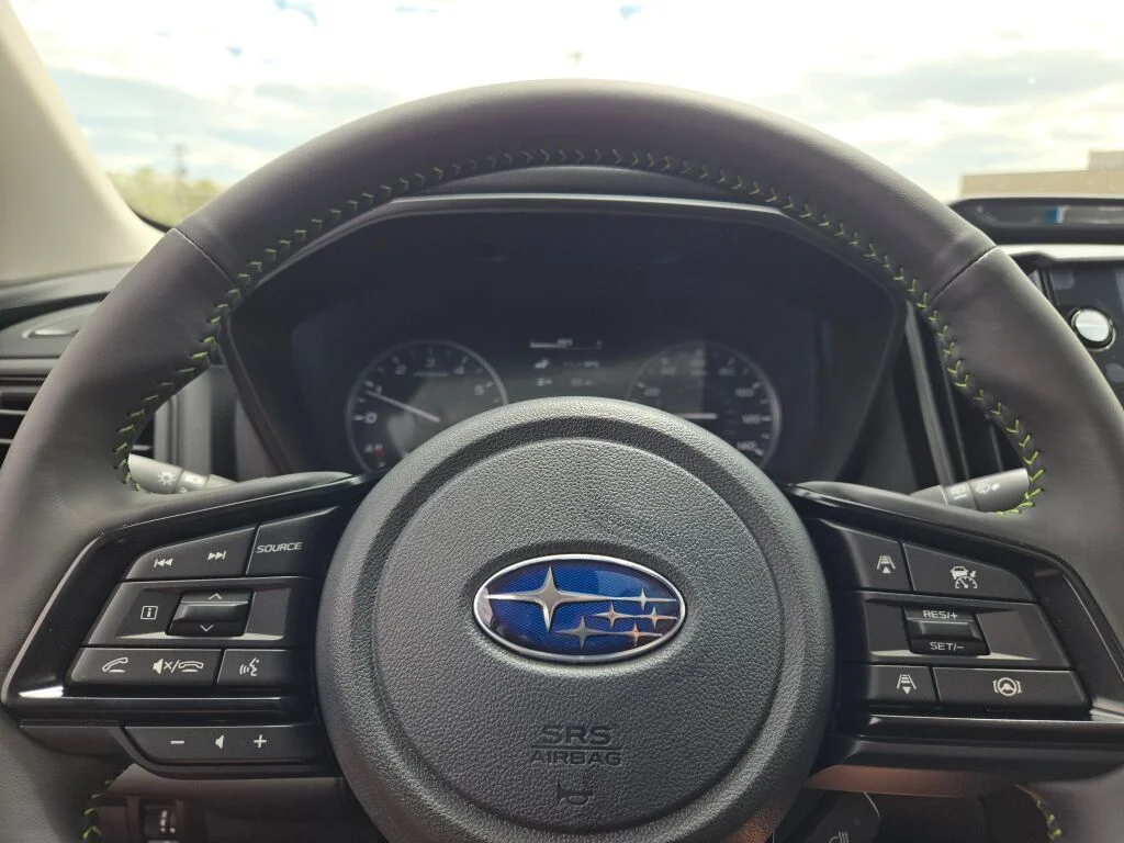 New 2026 AUTUMN GREEN METALLIC Subaru Onyx Edition Touring 7-Passenger image 33