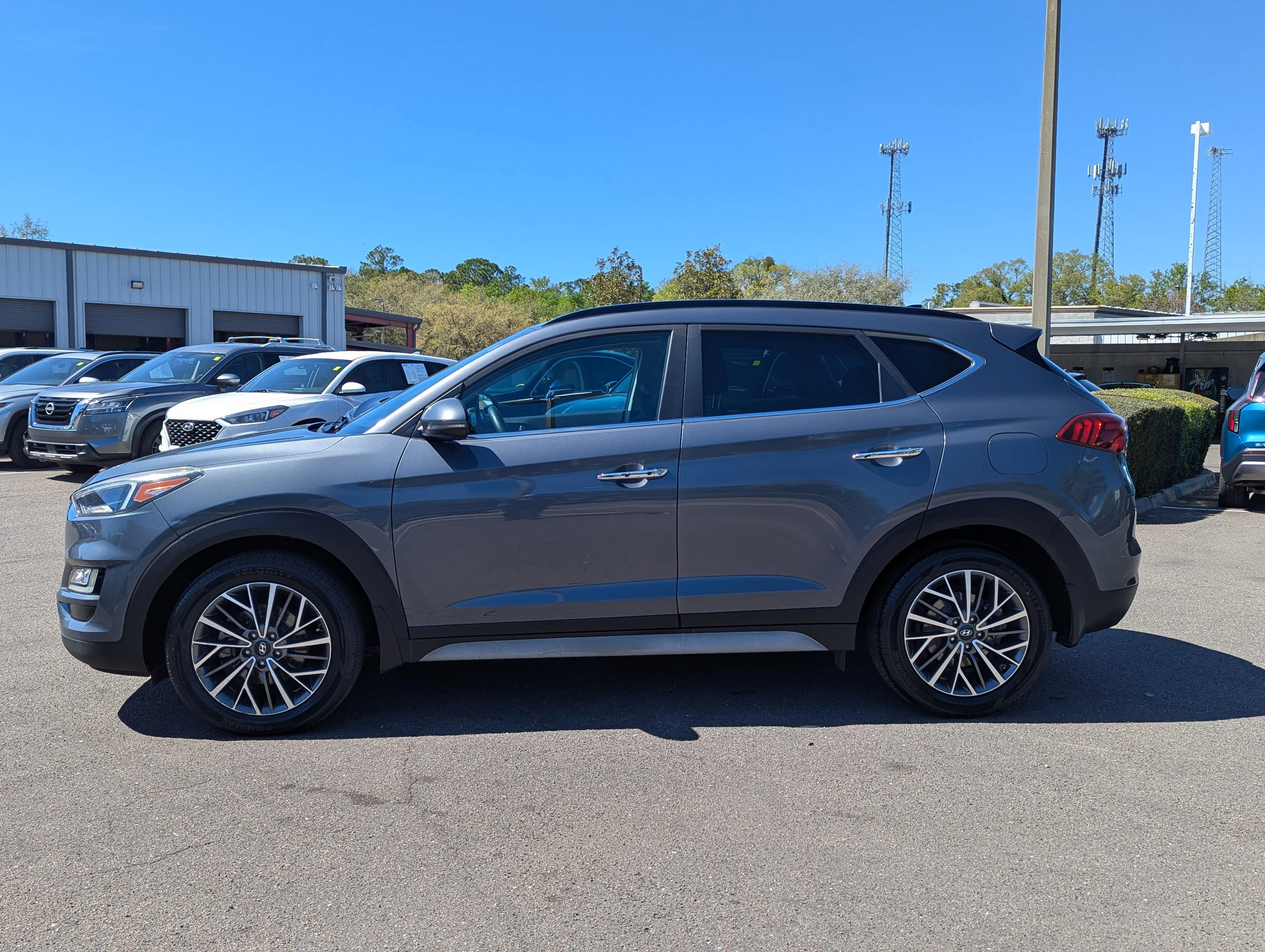 Used 2019 Coliseum Gray Hyundai Ultimate image 5
