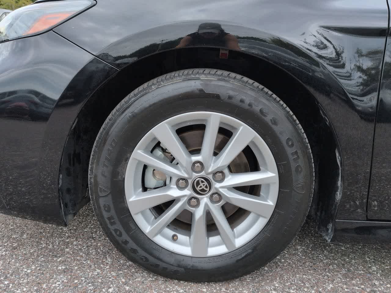 Used 2025 Midnight Black Metallic Toyota LE image 11
