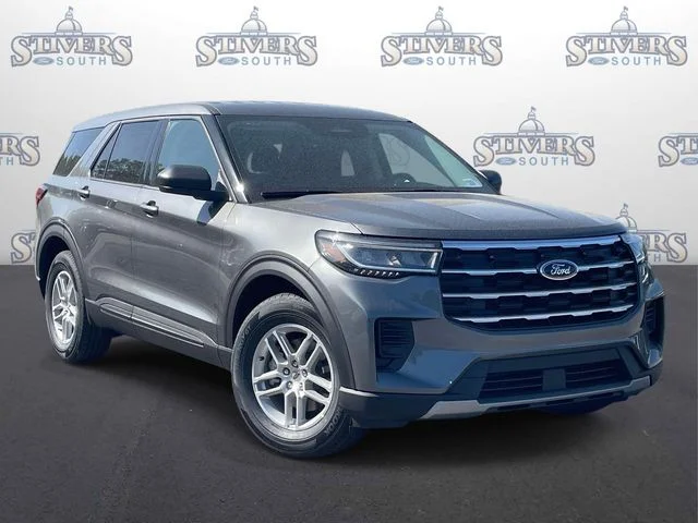 New 2026 Gray Ford Active image 1
