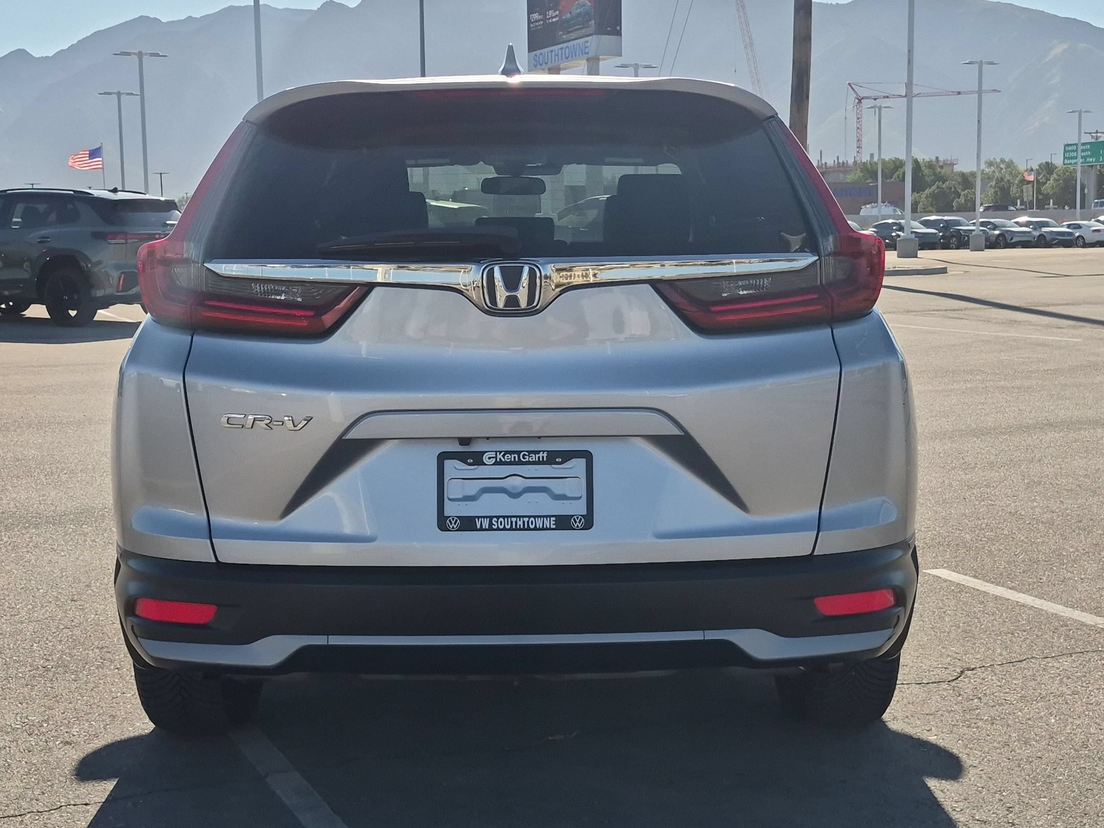 Used 2021 Silver Honda EX image 4