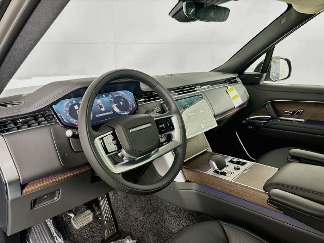 New 2027 Black Land Rover SE image 9
