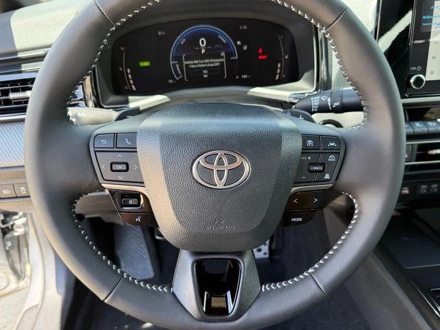 Certified Used 2026 PRECIOUS METAL Toyota SE image 11
