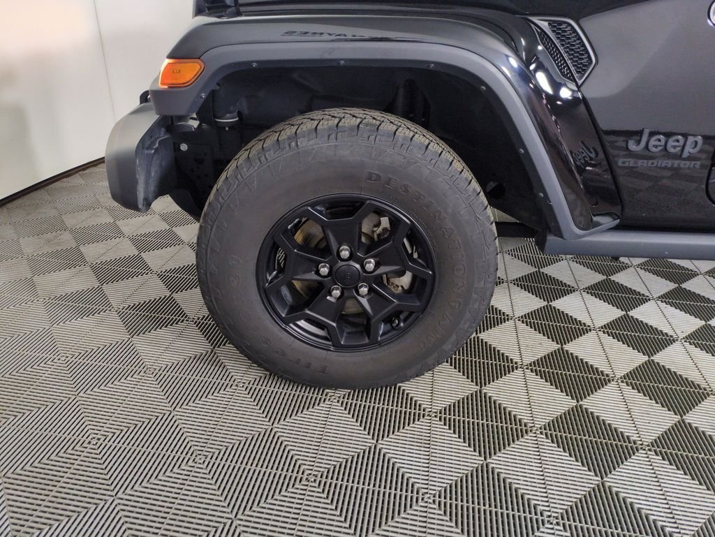 Used 2022 Black Clearcoat Jeep Willys image 25