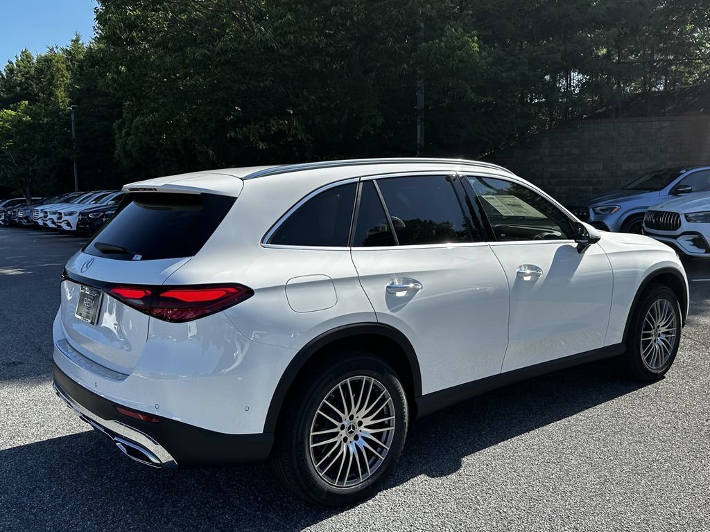 New 2026 Polar White Mercedes-Benz GLC 300 image 8