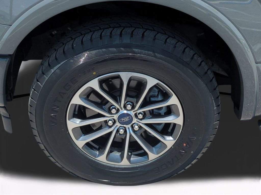 2020 Ford F-150 XLT - Photo 11