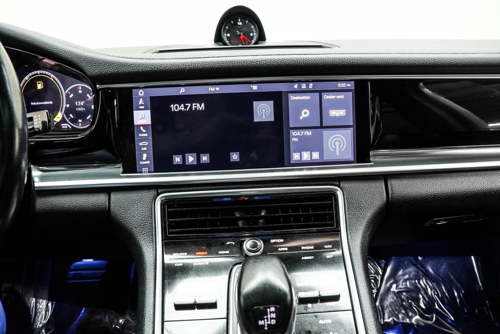 Used 2020 Blue Porsche Base image 28