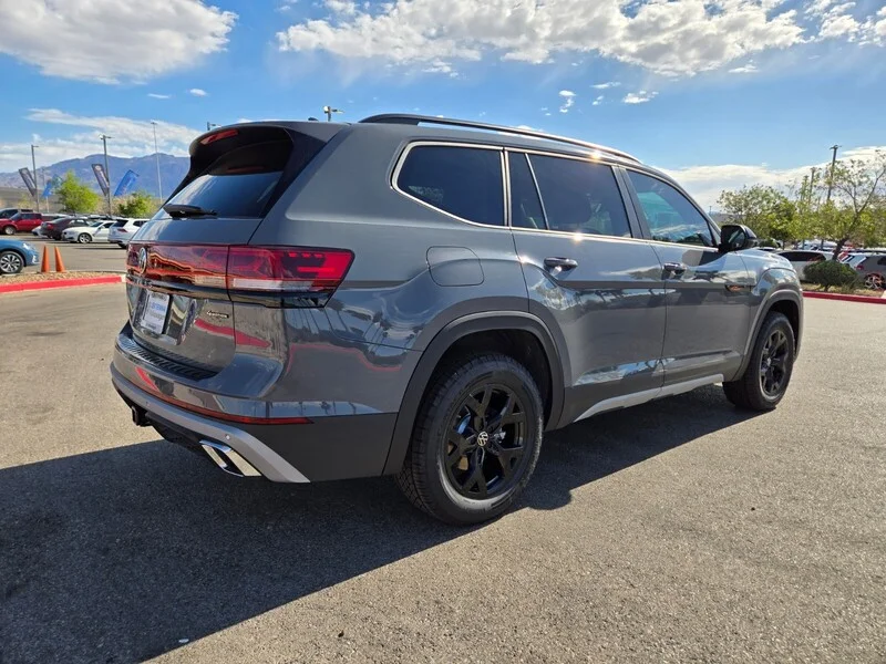 New 2026 Gray Volkswagen 2.0T Peak Edition image 4