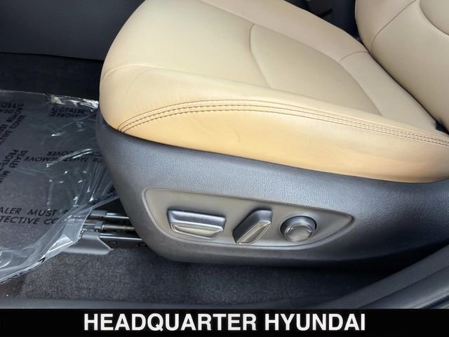Used 2022 Blue Toyota XLE Premium image 10
