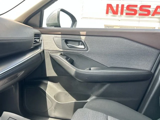 Used 2023 Gray Nissan SV image 37