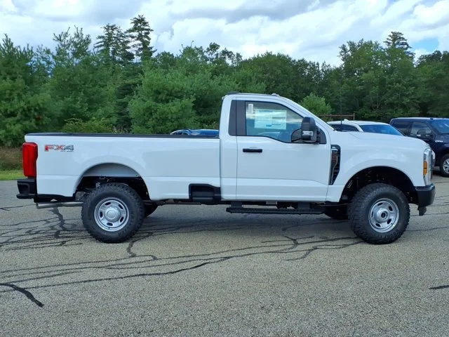 New 2026 Oxford White Ford XL image 23