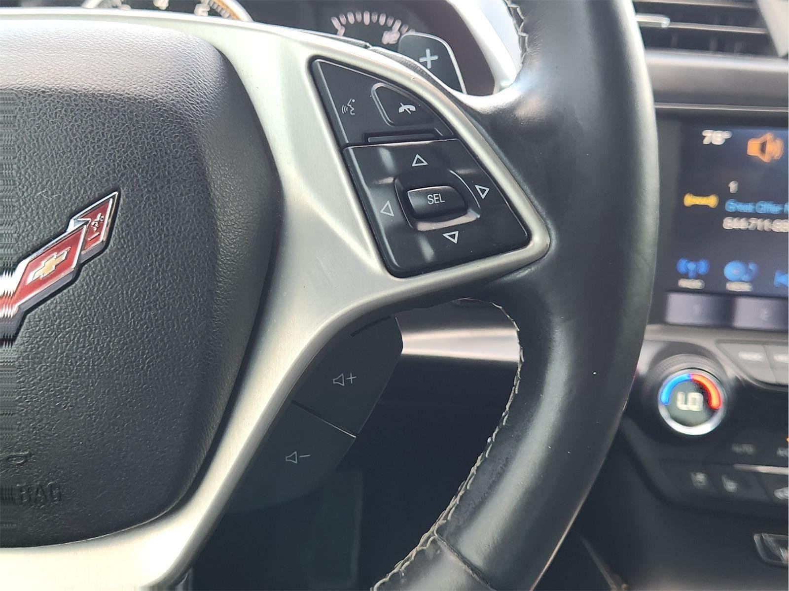 2016 Chevrolet Corvette Stingray photo 30 of 32