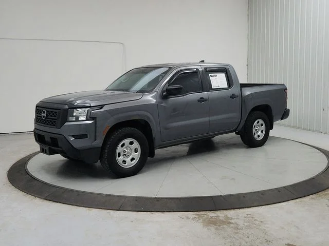 Used 2022 Gray Nissan S image 4