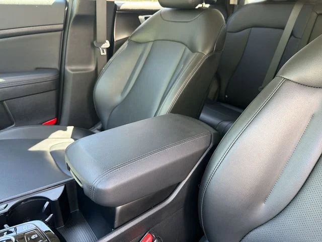 Used 2025 Silver Kia EX image 21