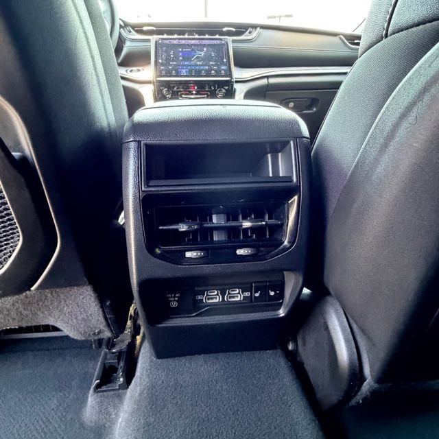 Used 2024 Gray Jeep 4xe image 39