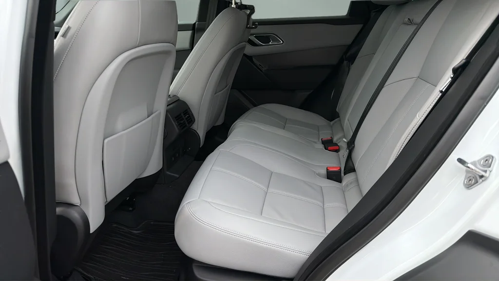 New 2026 White Land Rover S image 19