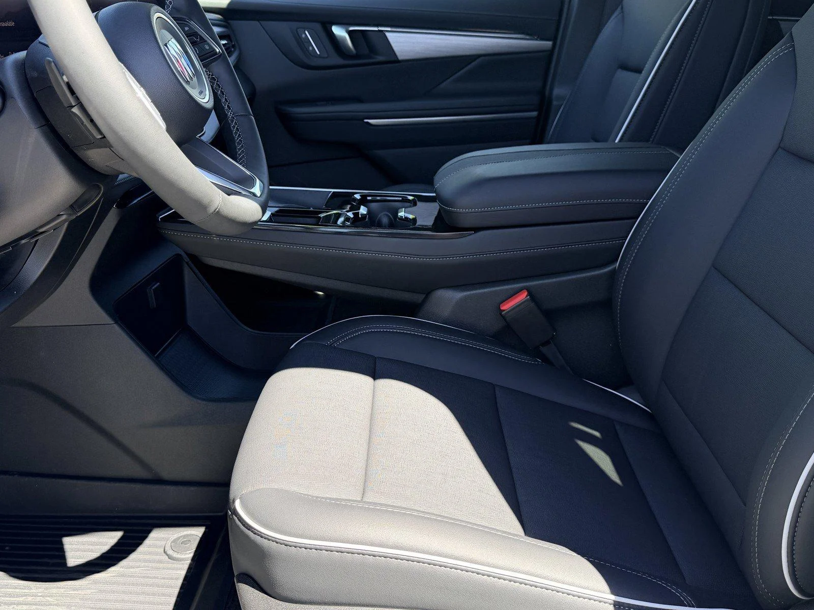 New 2026 Summit White Buick Preferred image 18