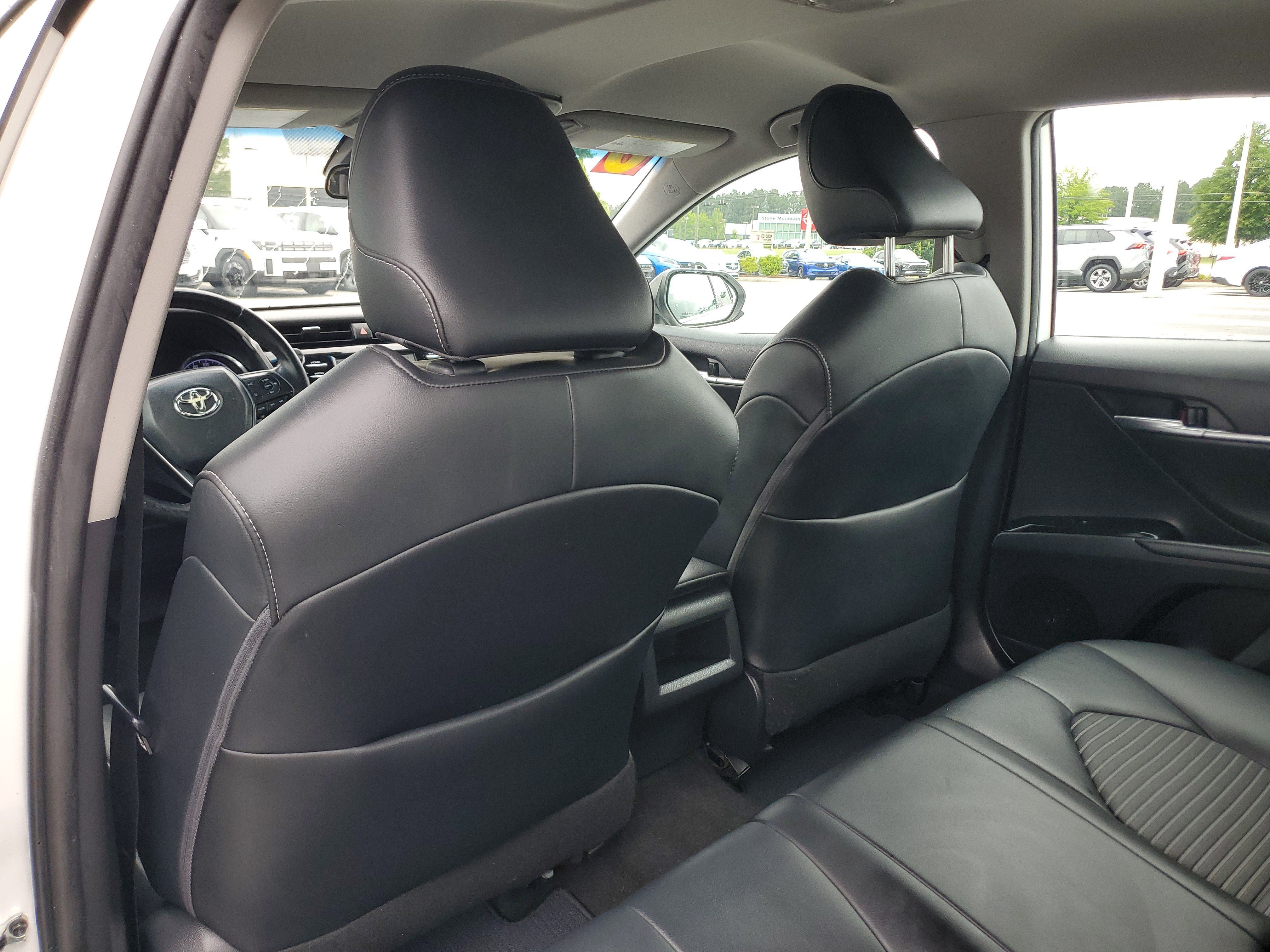 Used 2020 White Toyota SE image 8