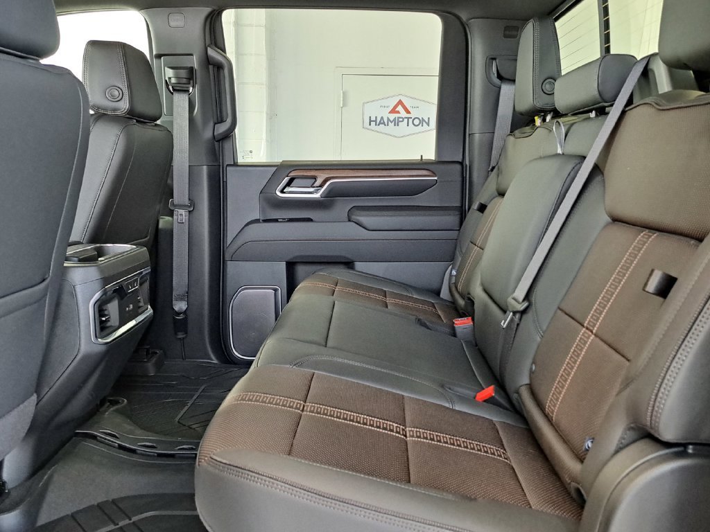 2026 Chevrolet Silverado 2500 HD High Country - Photo 13
