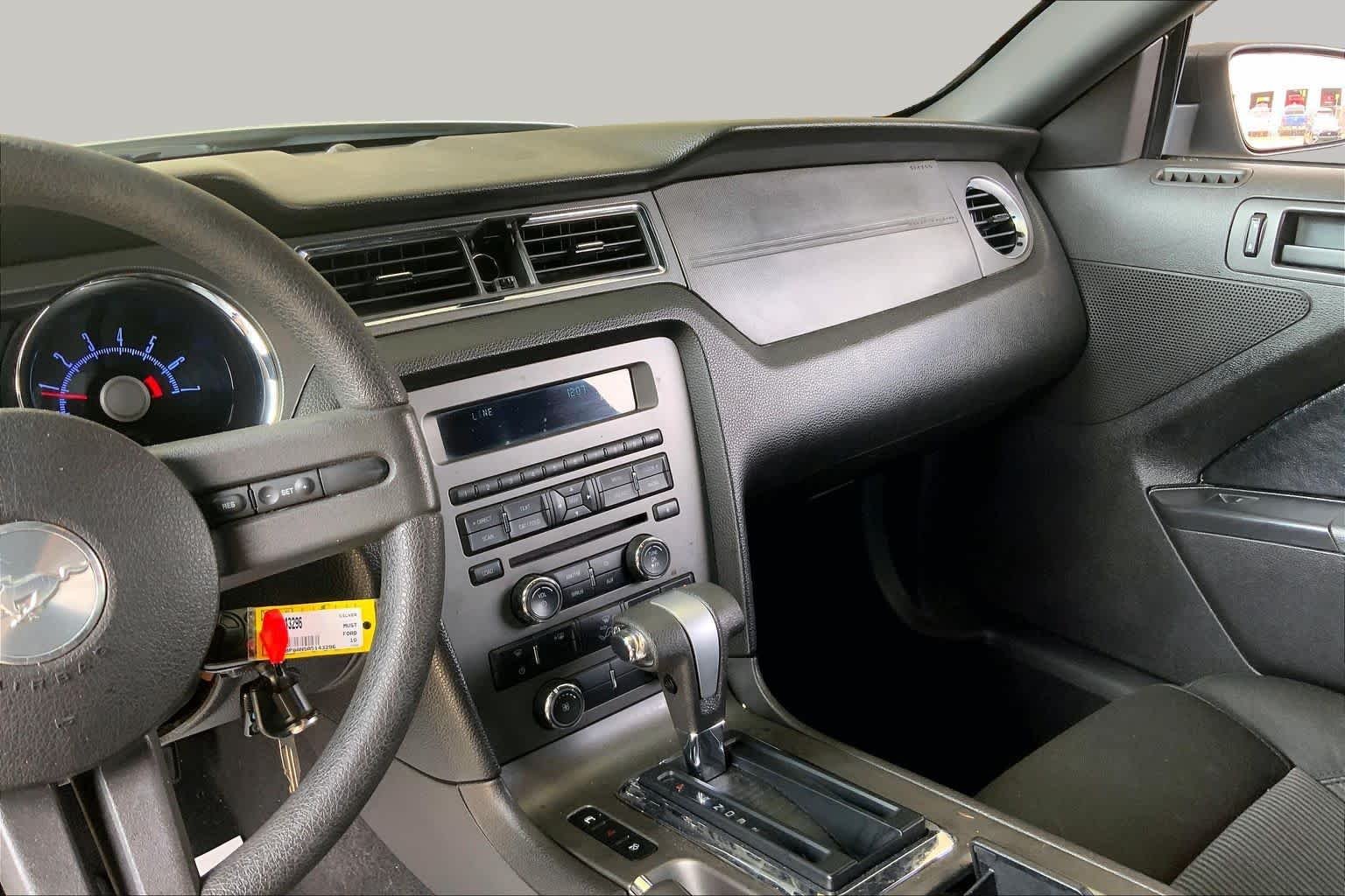 Used 2010 Red Candy Metallic Ford V6 Premium image 5