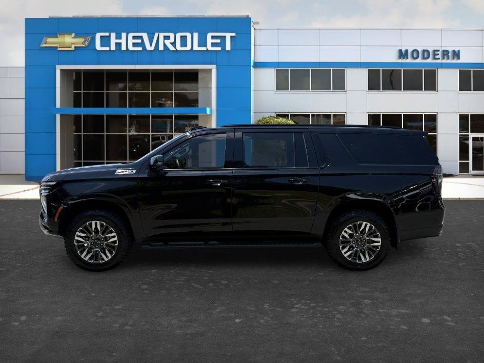 Used 2025 Black Chevrolet Z71 image 2