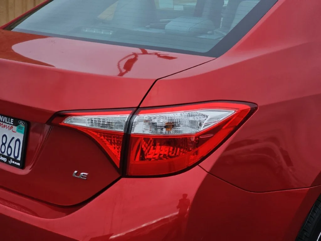 Used 2016 Red Toyota LE Plus image 38