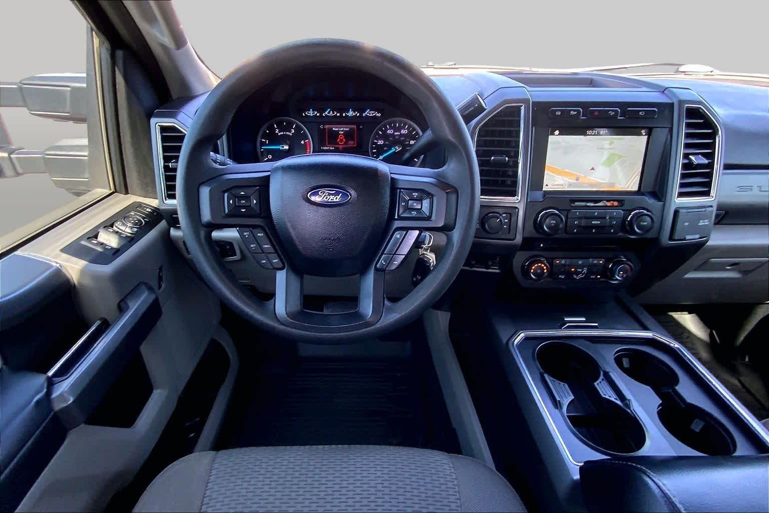 Used 2018 Magnetic Metallic Ford XLT image 6