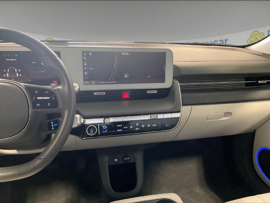 Used 2023 Green Hyundai SEL image 18