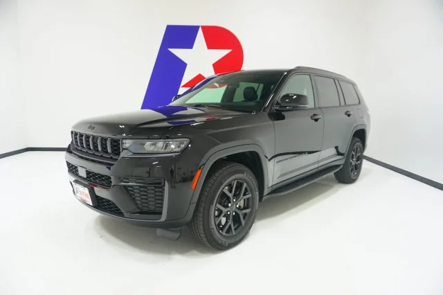 2026 Jeep Grand Cherokee L Laredo Altitude