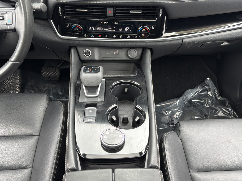 Used 2023 Gray Nissan SL image 18