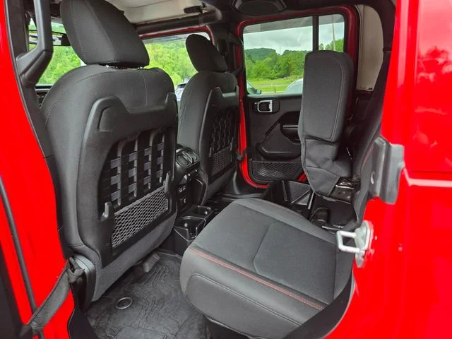 Used 2021 Red Jeep Rubicon image 11