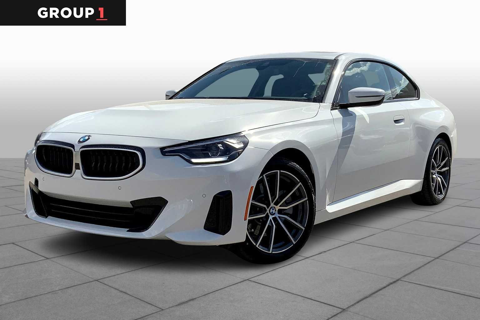 2025 BMW 2 Series 230i xDrive Coupe's photo