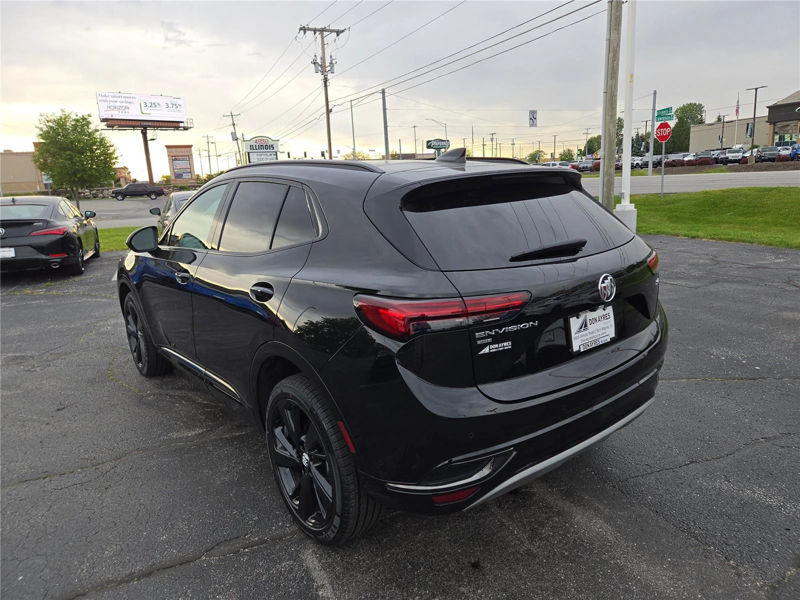 Used 2023 Ebony Twilight Metallic Buick Essence image 27
