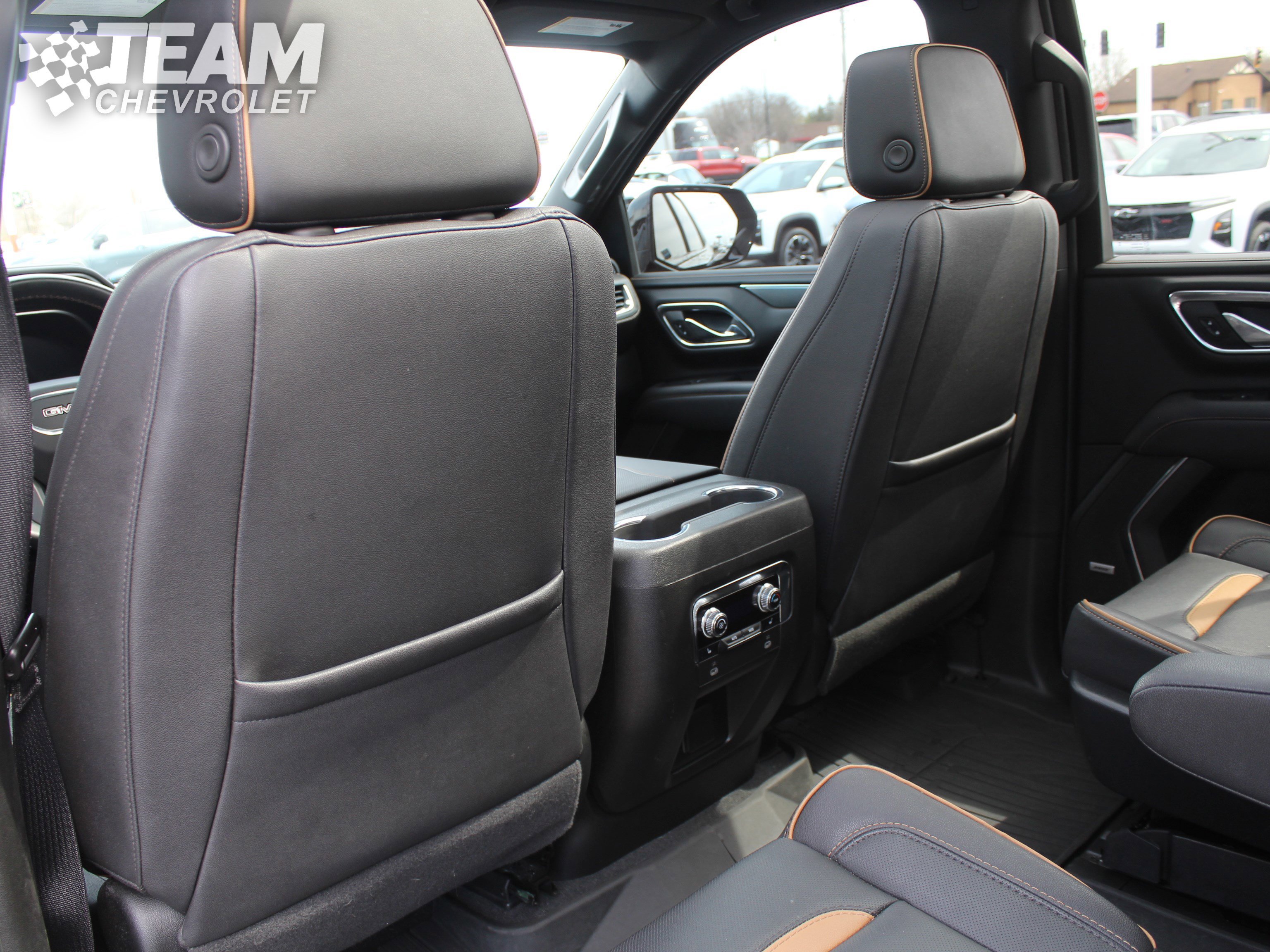 2023 GMC Yukon AT4 - Photo 20
