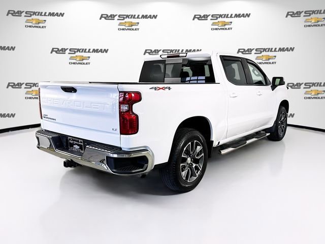 Used 2024 Summit White Chevrolet LT image 7