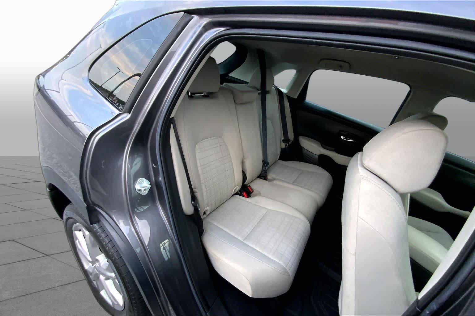 Used 2024 Modern Steel Metallic Honda LX image 19