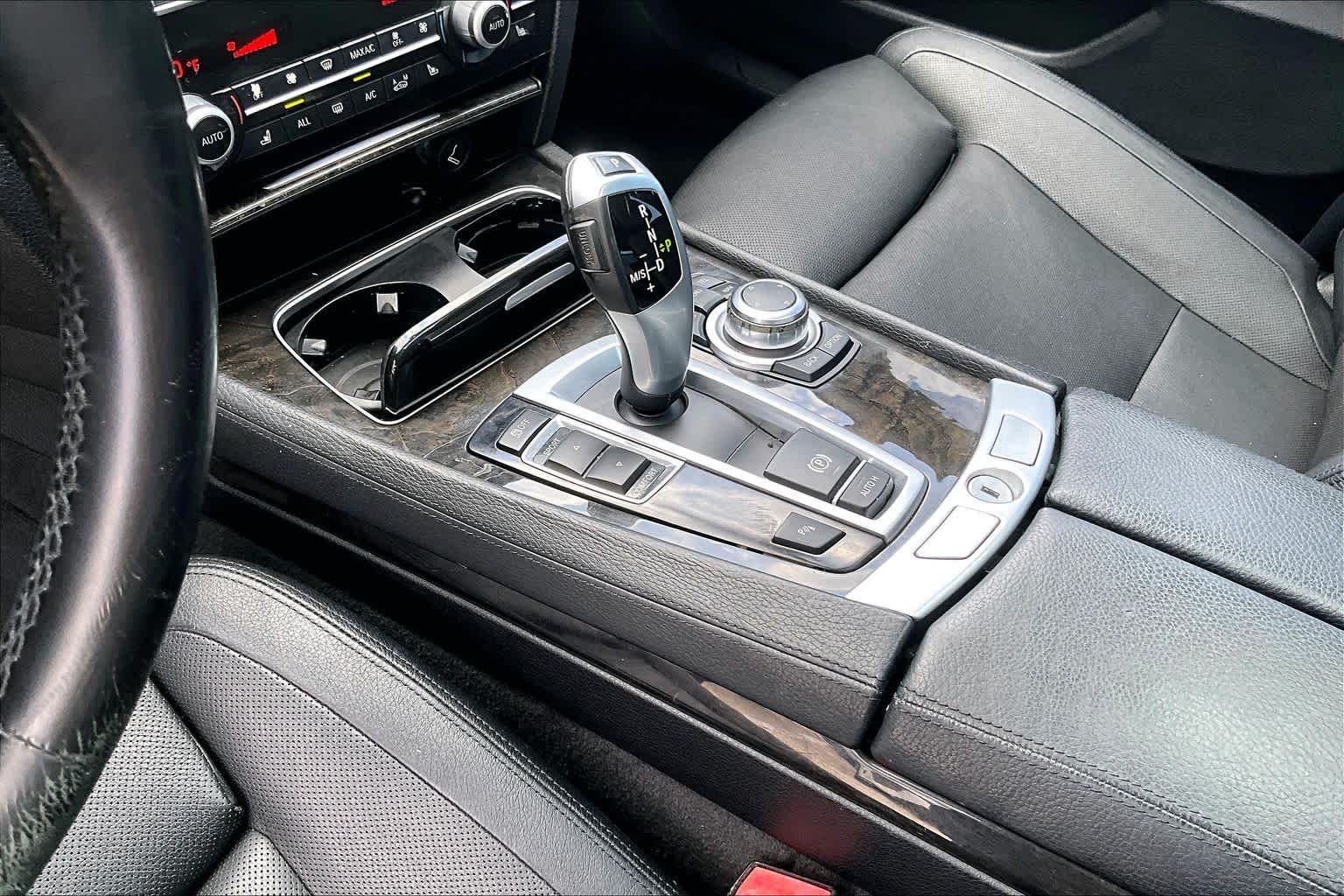 Used 2013 Black Sapphire Metallic BMW 740i image 14