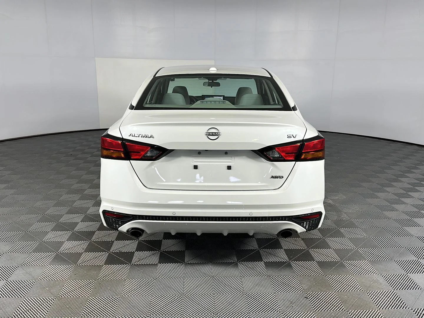 Certified Used 2024 Pearl White Tricoat Nissan 2.5 SV image 7