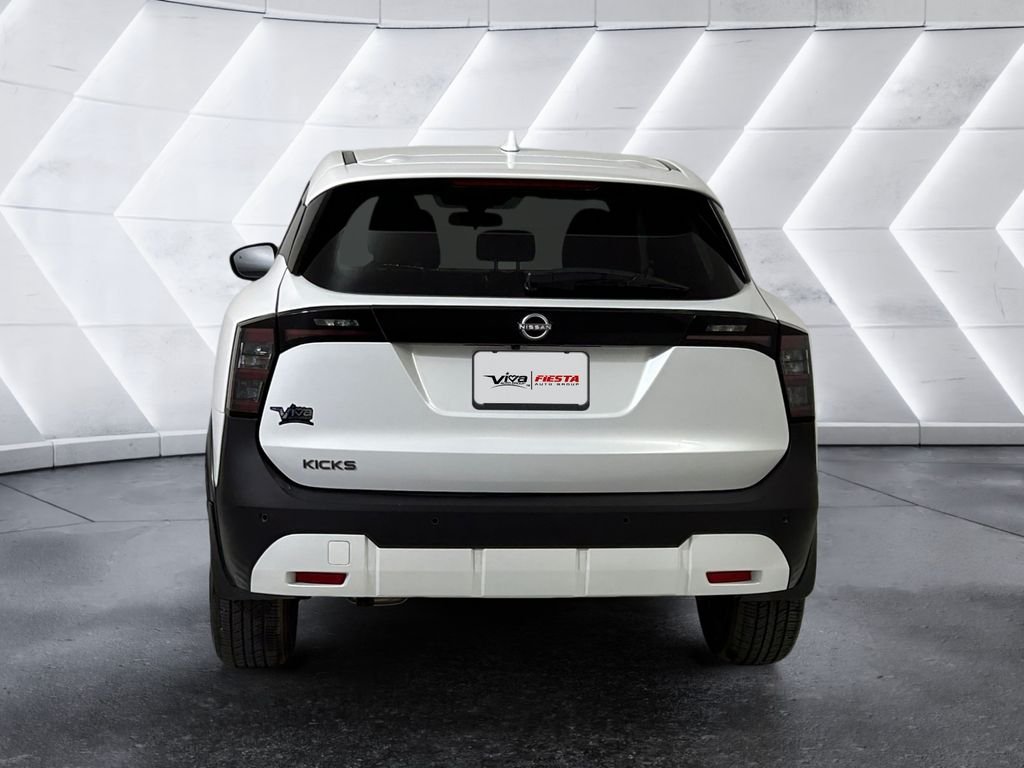 Used 2025 White Nissan SV image 5