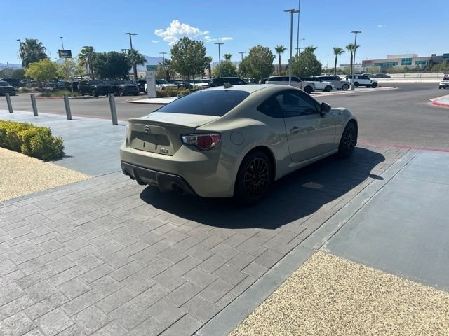 Used 2016  Scion Release Series image 5