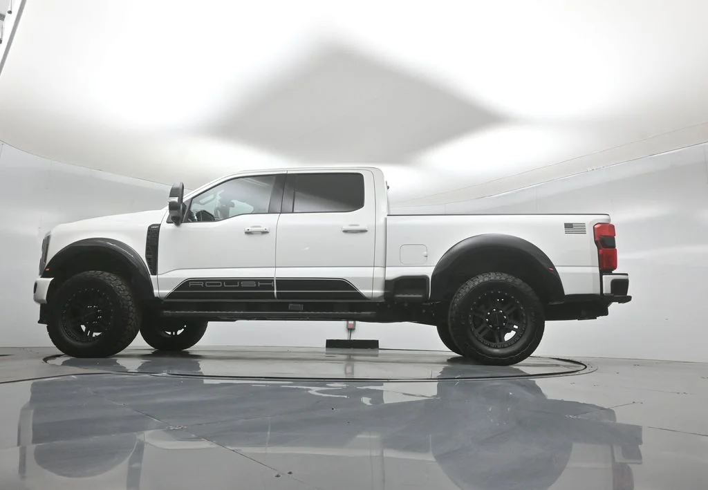 New 2026 Star White Metallic Tri-Coat Ford Lariat image 51