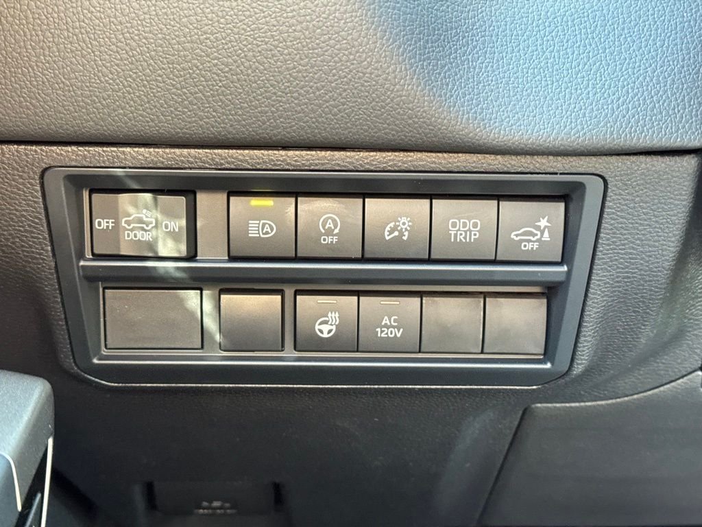 2026 Toyota Tundra Limited - Photo 17