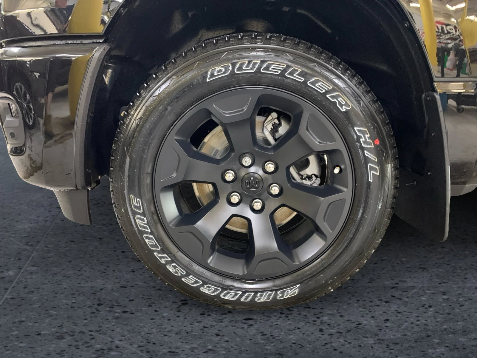 New 2026 Diamond Black Crystal Pearl Ram Express image 9
