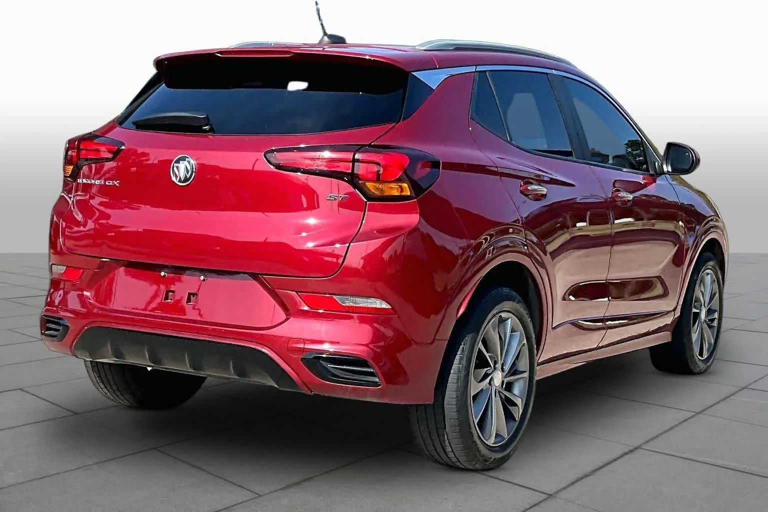 Used 2021 Chili Red Metallic Buick Select image 13