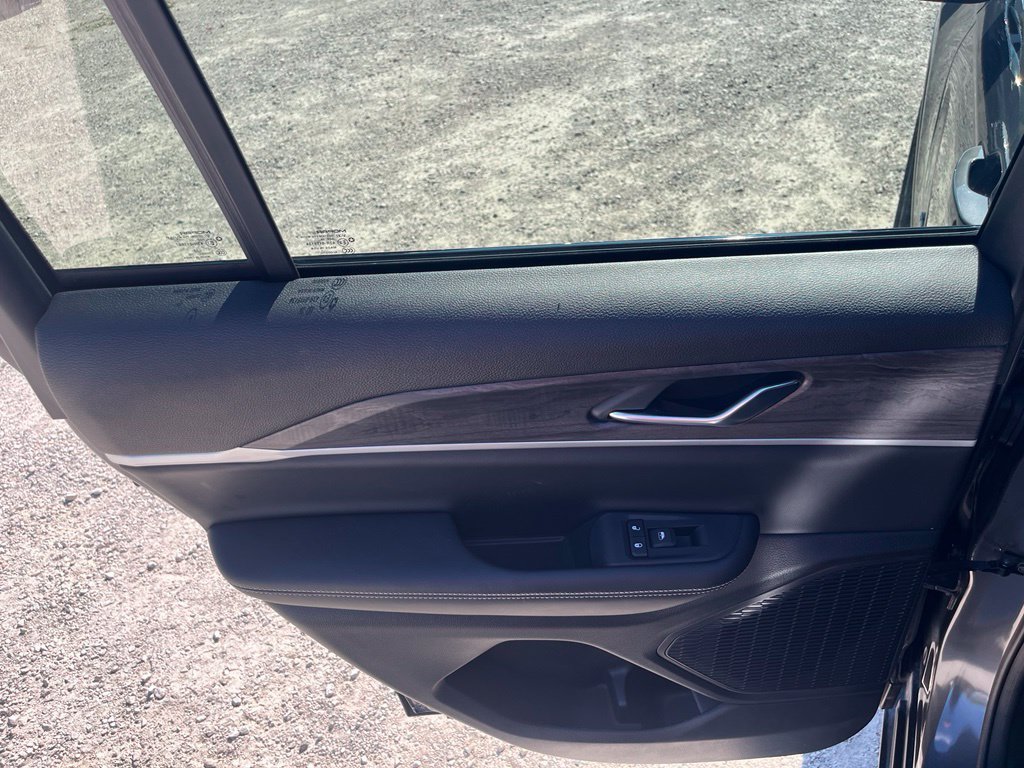 Used 2024 Gray Metallic Jeep Limited image 26