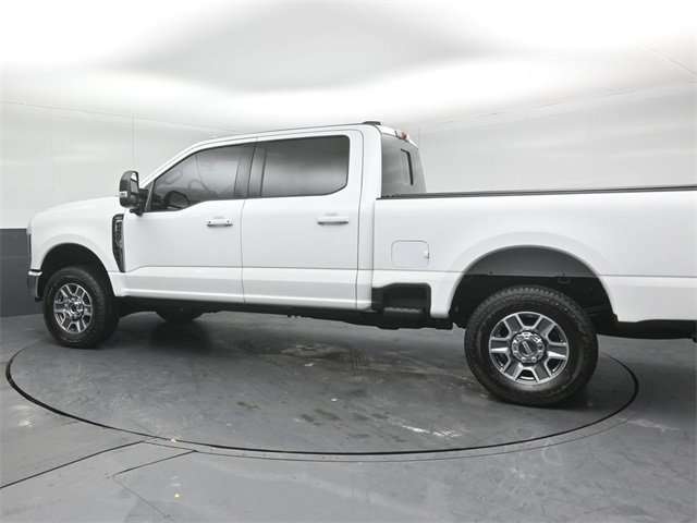 2025 FORD F-250 - Image 4