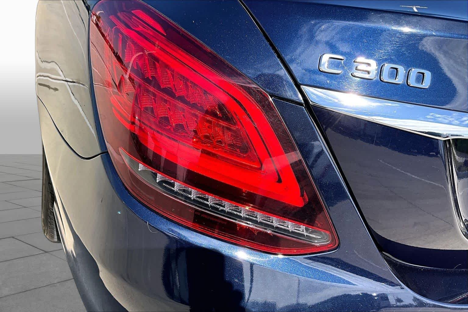 Used 2019 Lunar Blue Metallic Mercedes-Benz C 300 image 25