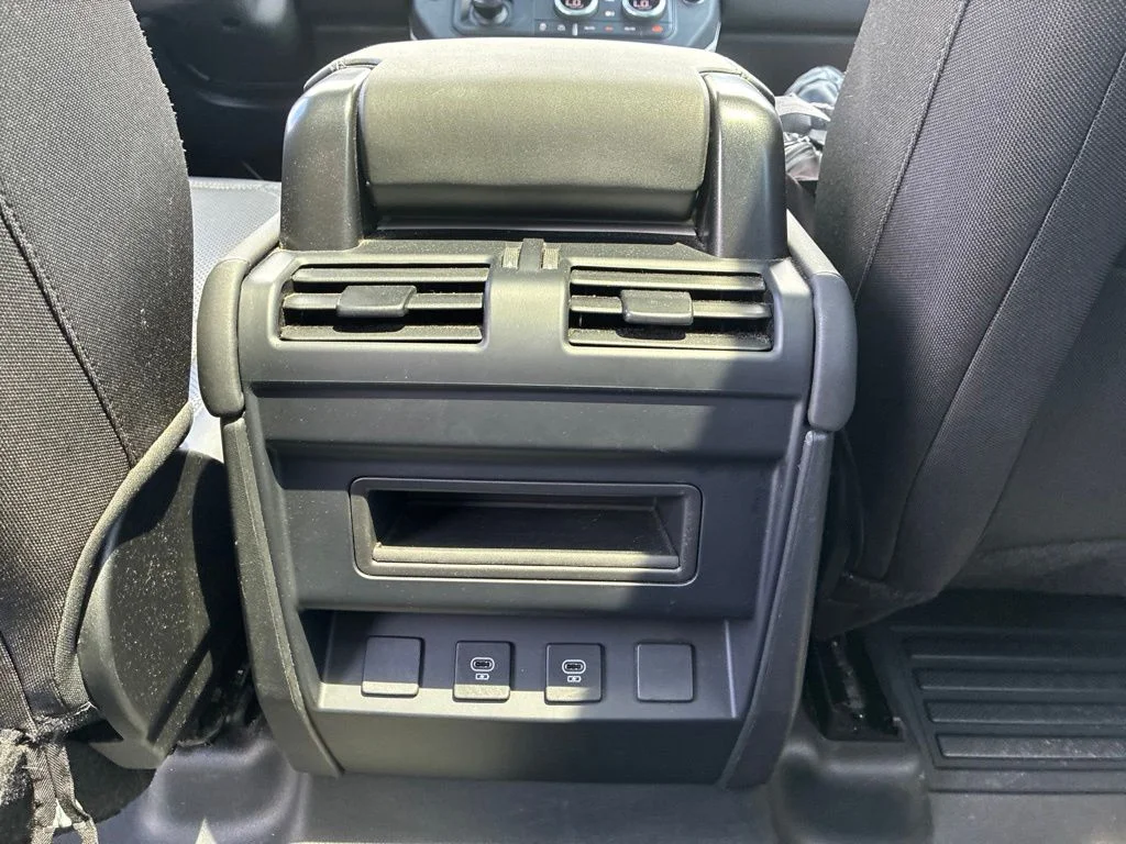 Used 2025 Black Land Rover S image 25