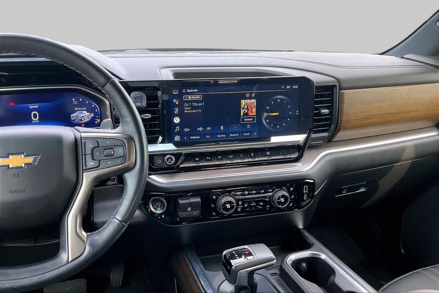 Used 2022 Dark Ash Metallic Chevrolet High Country image 7