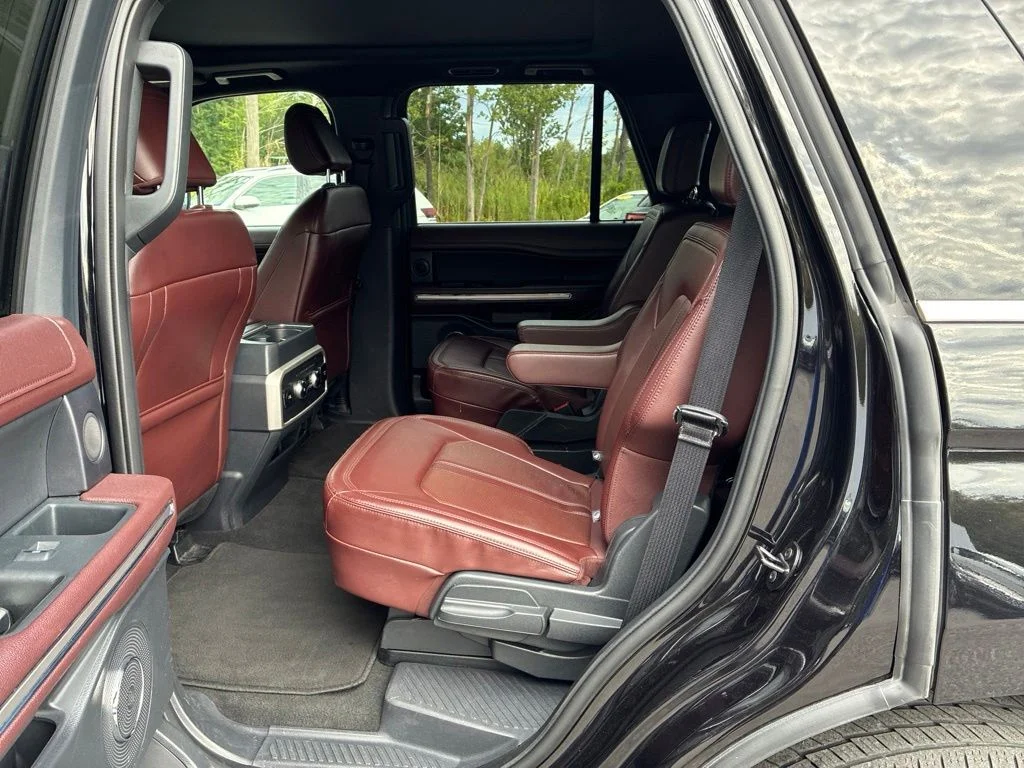 Used 2024 Black Ford Limited image 74